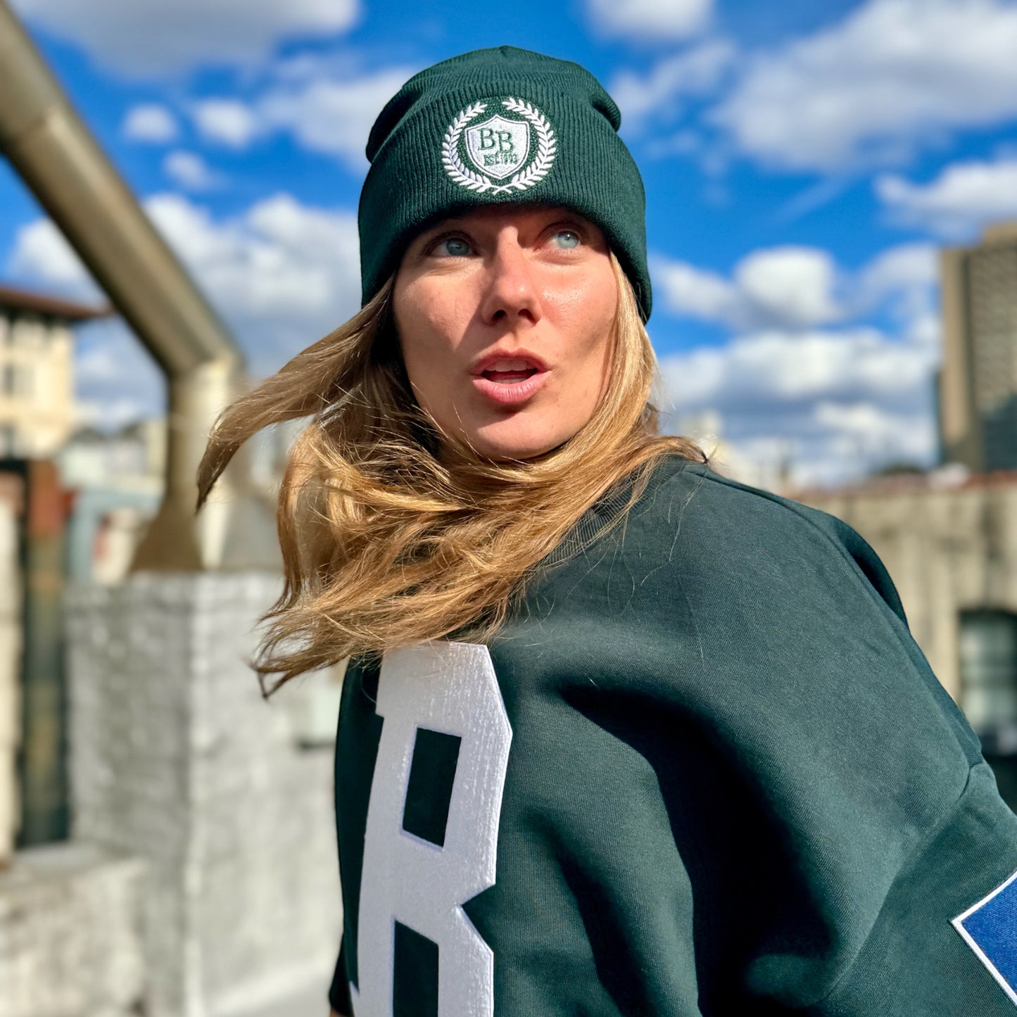 Baddie Beanie, Pine